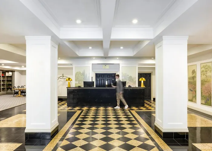 Adina Apartment Hotel Brisbane Anzac Square